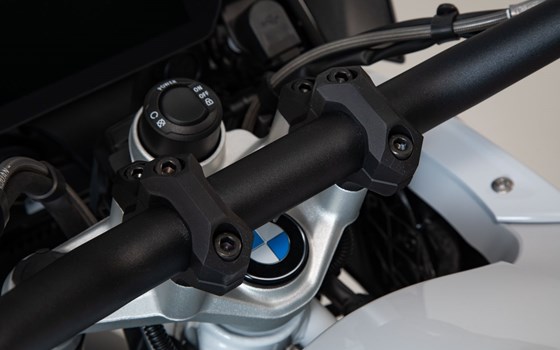 Lenkerverlegung. H=32 mm. Verlegung um 20 mm. Schwarz. BMW-Modelle. - Bild 4