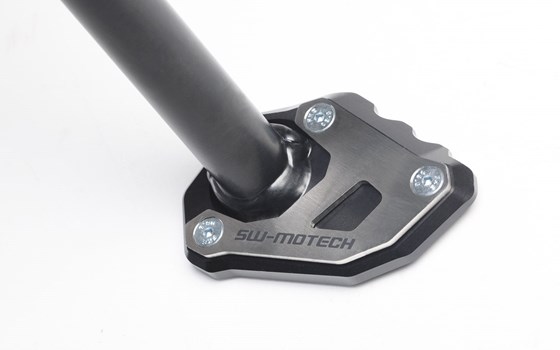 Seitenständerfuß-Verbreiterung. Schwarz/Silbern. KTM 1050/1090/1190 Adv,1290 SAdv. - Bild 2