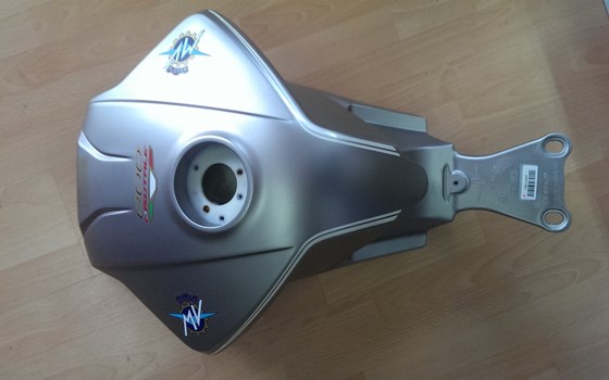 MV Agusta Brutale 800 Tank - Bild 1