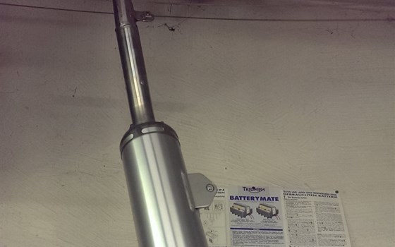 SUZUKI GSX-R 750 Auspuffanlage original - Bild 1 SUZUKI GSX-R 750 Auspuffanlage original - Bild 1