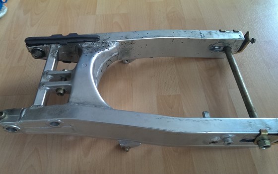 DUCATI Monster "alt" Originalschwinge - Bild 1