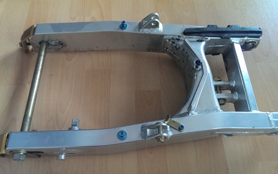 DUCATI Monster "alt" Originalschwinge - Bild 2