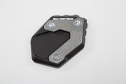 Seitenständerfuß-Verbreiterung. Schwarz/Silbern. BMW R 1200/1250 GS Adv, Rallye.