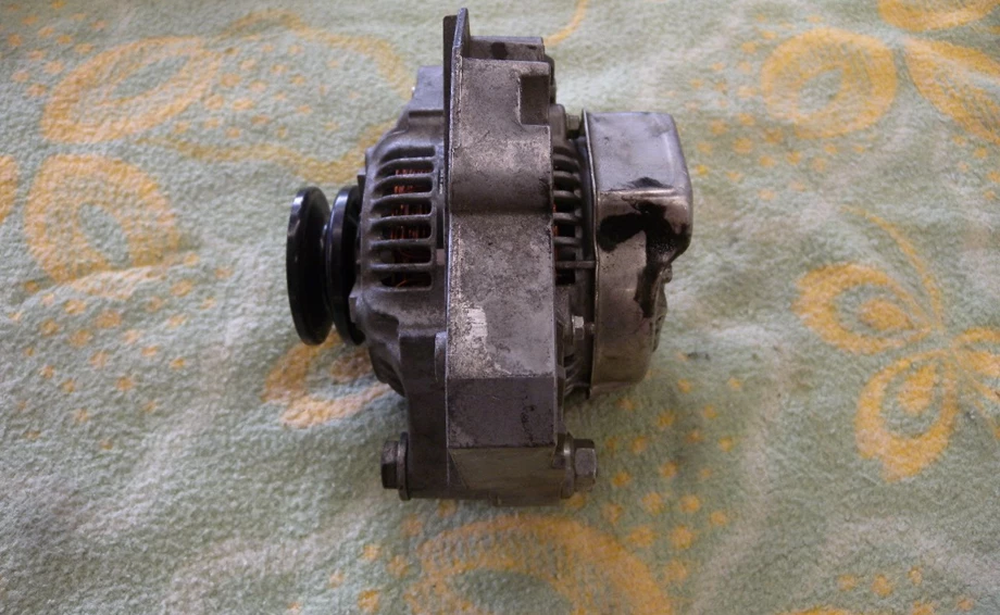 Chatenet Media Lichtmaschine Bild 1: Chatenet Media Lichtmaschine