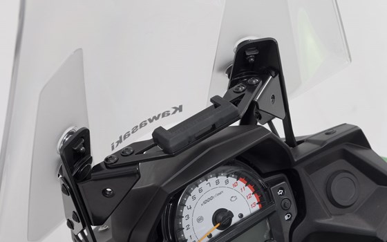 Navi-Halter im Cockpit. Schwarz. Kawasaki Versys 650 (14-21). - Bild 3 Navi-Halter im Cockpit. Schwarz. Kawasaki Versys 650 (14-21). - Bild 3