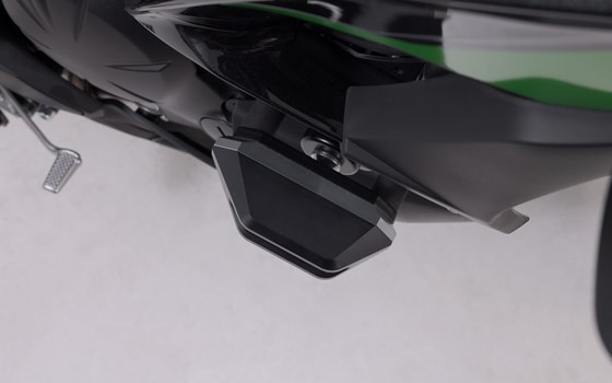 Sturzpad-Kit. Schwarz. Kawasaki Versys 650 (14-21). - Bild 3 Sturzpad-Kit. Schwarz. Kawasaki Versys 650 (14-21). - Bild 3