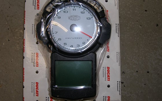 Instrument / Tachometer / Tacho  - Bild 2