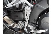 Bremspumpen-Schutz. Silbern. Suzuki V-Strom 1000 (14-19).