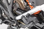 Kettenschutz-Erweiterung. Schwarz. KTM 1050/1090/1190 Adv,1290 SAdv.