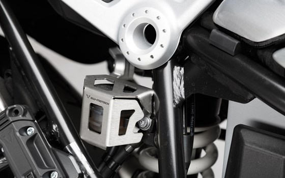 Bremsflüssigkeitsbehälter-Schutz. Silbern. BMW R nineT Modelle (14-). - Bild 1