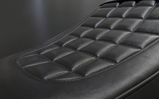 originale Sitzbank im Nachbau für alle CB 750 Four K0 mit Metallboden! - Bild 3 originale Sitzbank im Nachbau für alle CB 750 Four K0 mit Metallboden! - Bild 3