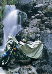 TYVEK Top Cover FALTGARAGE 500 - 1100ccm Size M grau TYVEK Top Cover FALTGARAGE 500 - 1100ccm Size M grau