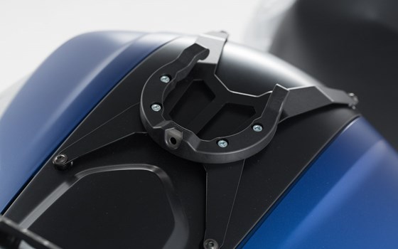 ION Tankring. Schwarz. BMW F800 R/S/ST/GT. Ohne Schrauben. - Bild 1