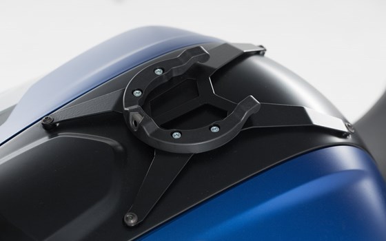 ION Tankring. Schwarz. BMW F800 R/S/ST/GT. Ohne Schrauben. - Bild 2