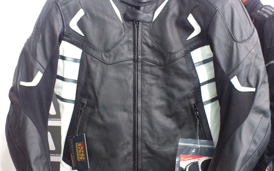 IXS KABAN SCHWARZ-WEISS - Bild 1