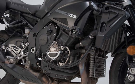 Motorgehäusedeckel-Schutz. Schwarz/Silbern. Yamaha MT-10 / SP (16-). - Bild 4