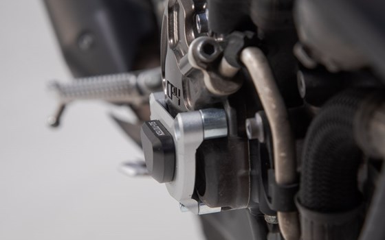 Motorgehäusedeckel-Schutz. Schwarz/Silbern. Yamaha MT-10 / SP (16-). - Bild 5 Motorgehäusedeckel-Schutz. Schwarz/Silbern. Yamaha MT-10 / SP (16-). - Bild 5