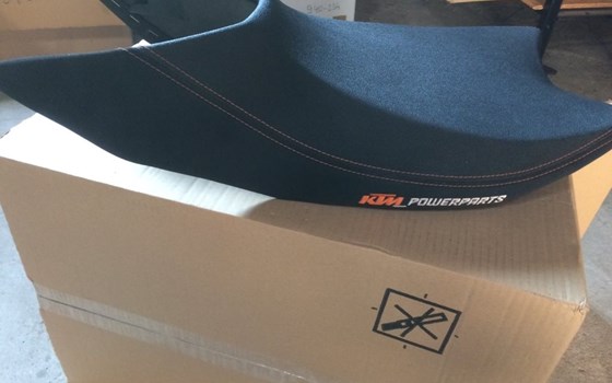 61307940000 Ergo Sitzbank 1290 Super Duke - Bild 1