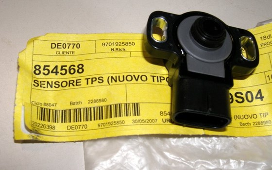 Fühler Drosselklappe Aprilia Pegas 650 - Bild 1