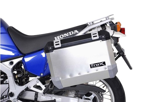 EVO Kofferträger. Schwarz. Honda XRV750 Africa Twin (92-03). - Bild 4 EVO Kofferträger. Schwarz. Honda XRV750 Africa Twin (92-03). - Bild 4