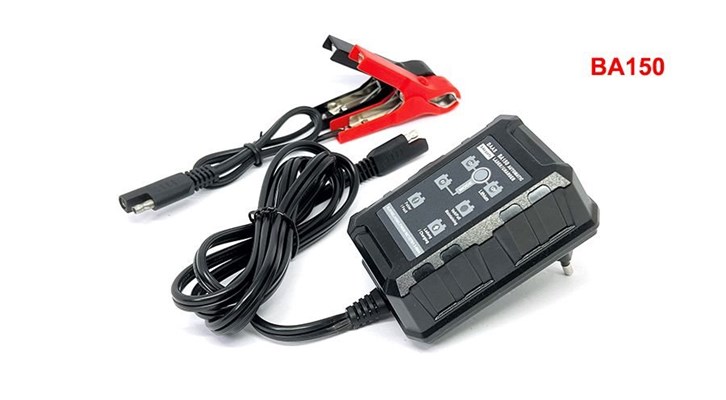 Automatik-Ladegerät für BMW K1300S Automatik-Ladegerät für BMW K1300S