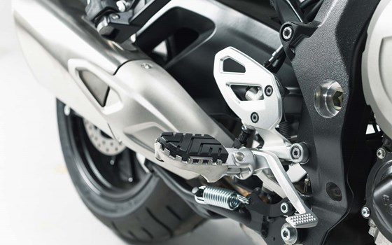 ION Fußrasten-Kit. BMW-Modelle (15-). - Bild 2