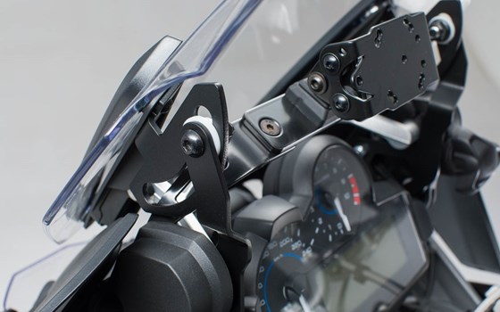 Scheibenverstärkung. Schwarz. BMW R 1200 GS (12-), R 1250 GS (18-). - Bild 2