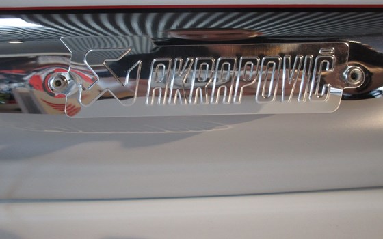 Acrapovic Slip on Victory Cruiser - Bild 2