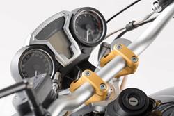 Lenkerverlegung. H=20 mm. Verlegung um 30 mm. Golden. BMW R nineT.