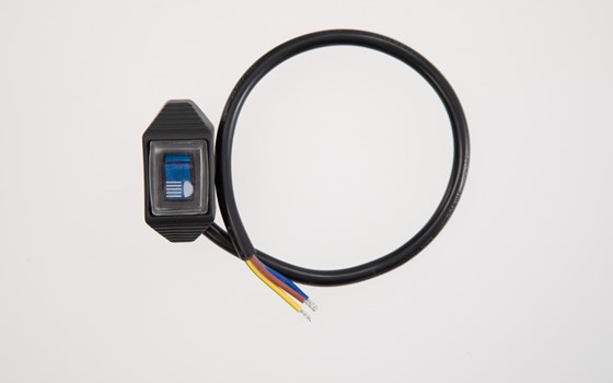 EVO Fernlicht-Schalter für Cockpit. Für Fernscheinwerfer. Blau leuchtend. - Bild 1