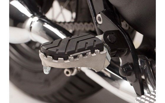 ION Fußrasten-Kit. Triumph Bonneville/T100 (04-16), Scrambler (05-). - Bild 1