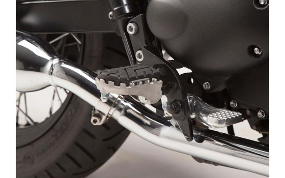 ION Fußrasten-Kit. Triumph Bonneville/T100 (04-16), Scrambler (05-). - Bild 2 ION Fußrasten-Kit. Triumph Bonneville/T100 (04-16), Scrambler (05-). - Bild 2