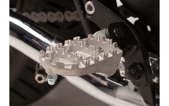 ION Fußrasten-Kit. Triumph Bonneville/T100 (04-16), Scrambler (05-). - Bild 5