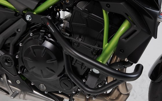 Sturzbügel. Schwarz. Kawasaki Z650 (16-) / Z650RS (21-). - Bild 4