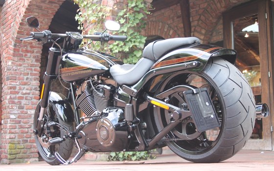 Breitreifenumbau auf 280er Reifen CVO Prostreet bis Bj. 2017 - Bild 1