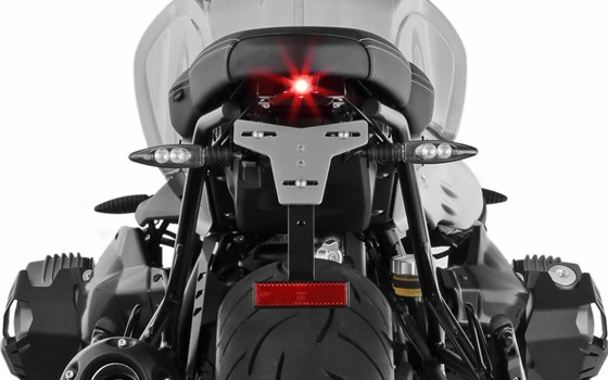 Heckumbau SPORT - schwarz-titan - mit Rücklicht-Umbau DEVILS-EYE - Bild 3