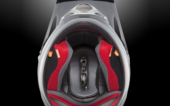 ARAI Motorcross Helm - Bild 3 ARAI Motorcross Helm - Bild 3