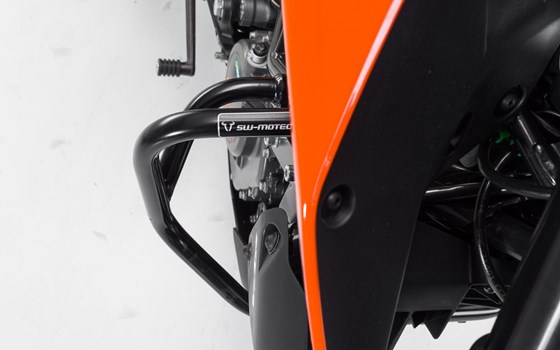 Sturzbügel. Schwarz. KTM 125 (11-20) / 200 Duke (11-16). - Bild 4 Sturzbügel. Schwarz. KTM 125 (11-20) / 200 Duke (11-16). - Bild 4