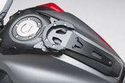 EVO Tankring. Schwarz. Yamaha MT-07 (14-17) / Moto Cage (15-16).