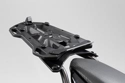 Adapterplatte für STREET-RACK Gepäckträger. Für Givi/Kappa mit Monolock. Schwarz.