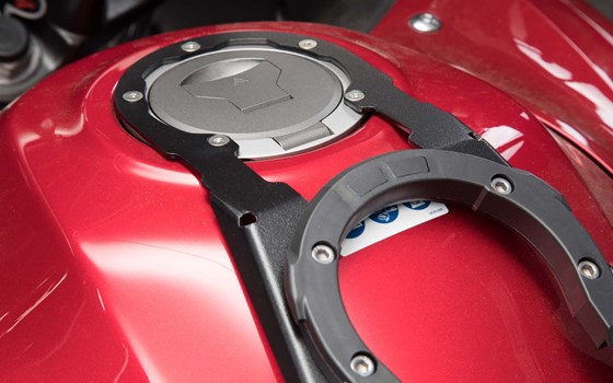 EVO Tankring. Schwarz. Honda VFR800X Crossrunner (15-). - Bild 2