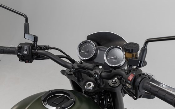 Navi-Halter im Cockpit. Schwarz. Kawasaki Z900RS/ Cafe / SE (17-). - Bild 2