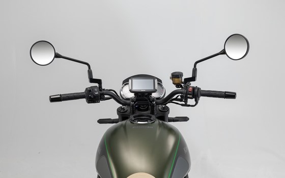 Navi-Halter im Cockpit. Schwarz. Kawasaki Z900RS/ Cafe / SE (17-). - Bild 4