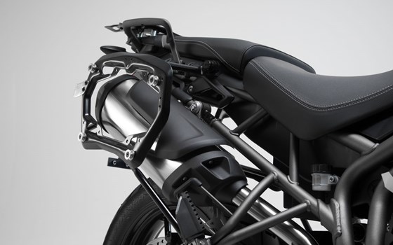 Adventure Set TRAX ADV. Silbern. Triumph Tiger 800 Modelle (10-). - Bild 2