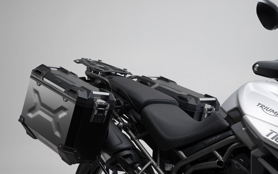 Adventure Set TRAX ADV. Silbern. Triumph Tiger 800 Modelle (10-). - Bild 3