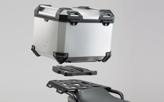 TRAX ADV Topcase-System. Silbern. Triumph Sprint ST 1050 / Tiger 1050 SE. - Bild 1