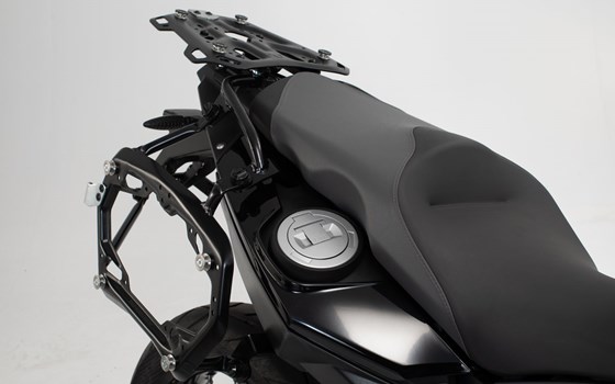 PRO Seitenträger. Schwarz. BMW F 800 / 700 / 650 GS (07-18). - Bild 4