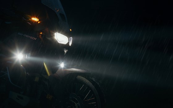 EVO Nebelscheinwerfer-Kit. Schwarz. KTM 1290 Super Adventure S / R (16-20). - Bild 2