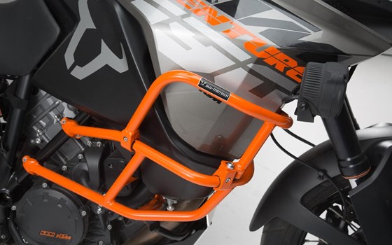Oberer Sturzbügel für orig. KTM Sturzbügel. Orange. KTM 1290 SAdv R/ S (16-), 1090 Adv (16-). - Bild 1