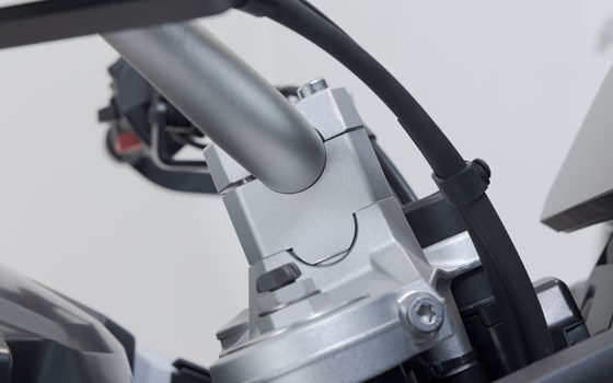 Lenkererhöhung. H=30 mm. Silbern. BMW F 750/800 GS (17-). - Bild 2